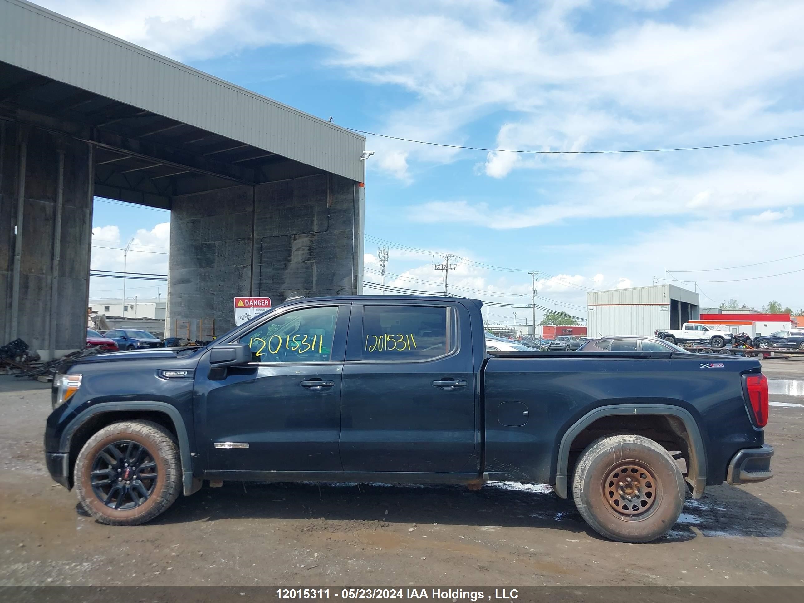 Photo 14 VIN: 1GTU9CEDXLZ221481 - GMC SIERRA 