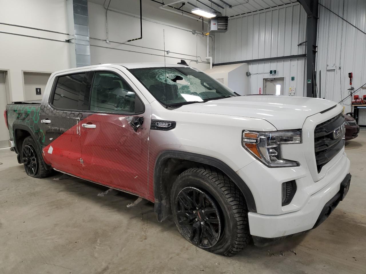 Photo 3 VIN: 1GTU9CET8MZ324181 - GMC SIERRA 