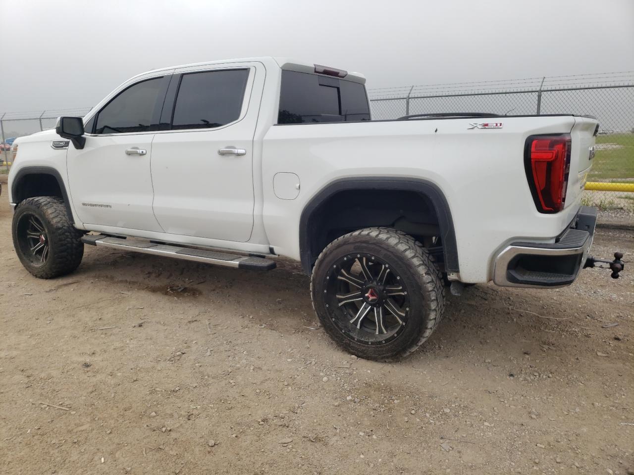 Photo 1 VIN: 1GTU9DED9KZ135566 - GMC SIERRA 