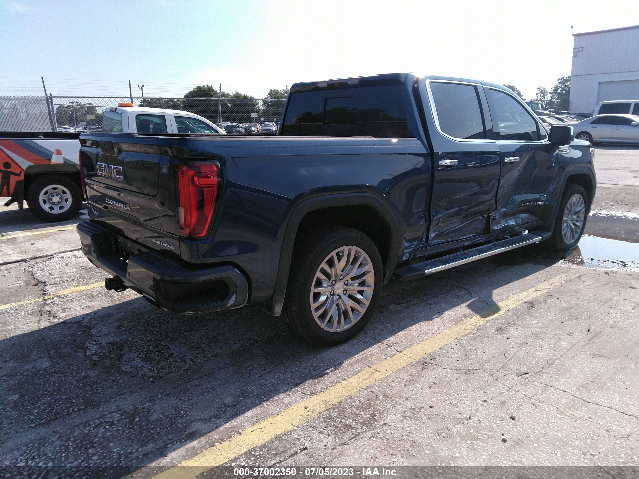 Photo 3 VIN: 1GTU9FED9KZ208995 - GMC SIERRA 