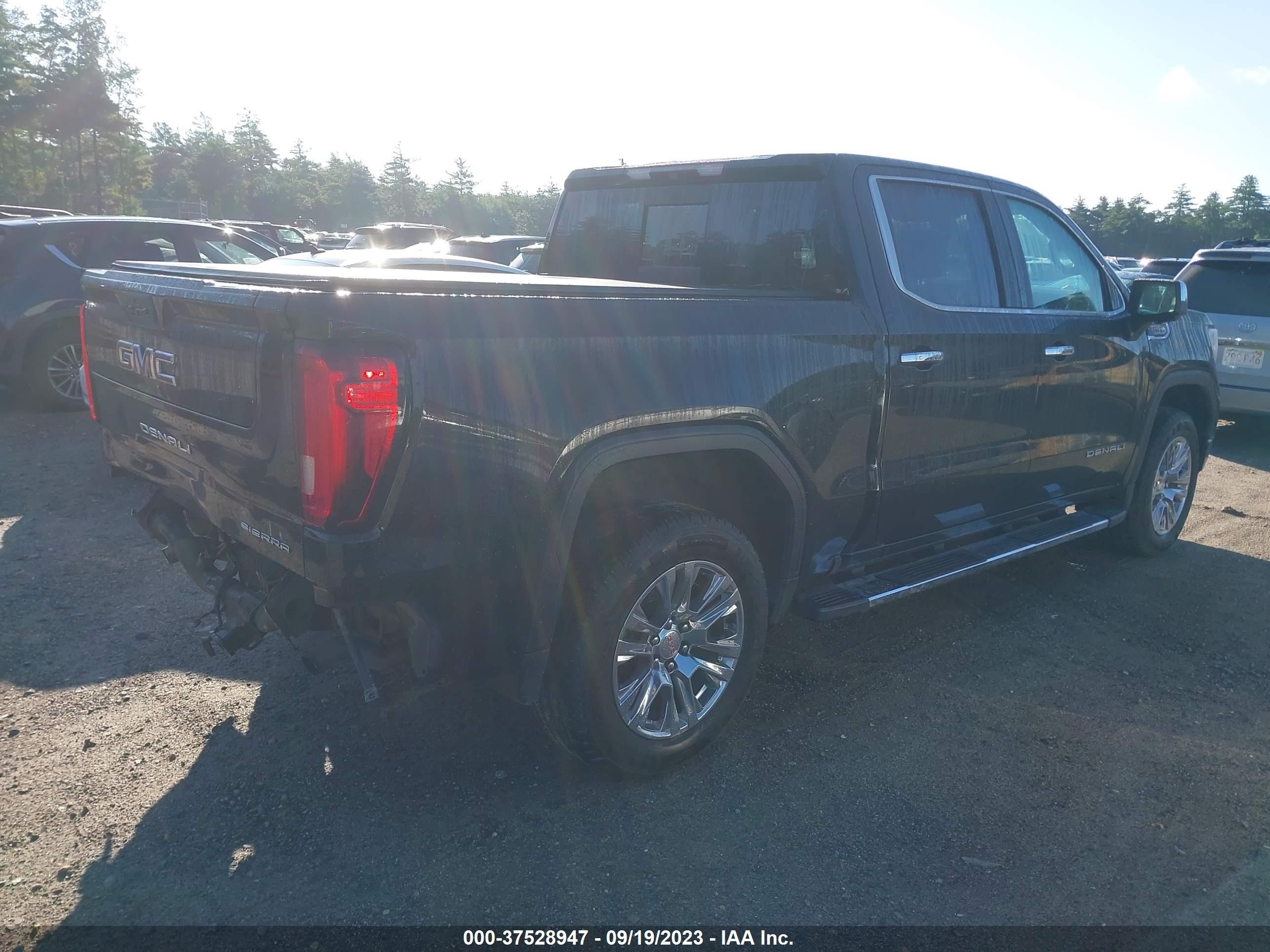 Photo 3 VIN: 1GTU9FEL1KZ116030 - GMC SIERRA 