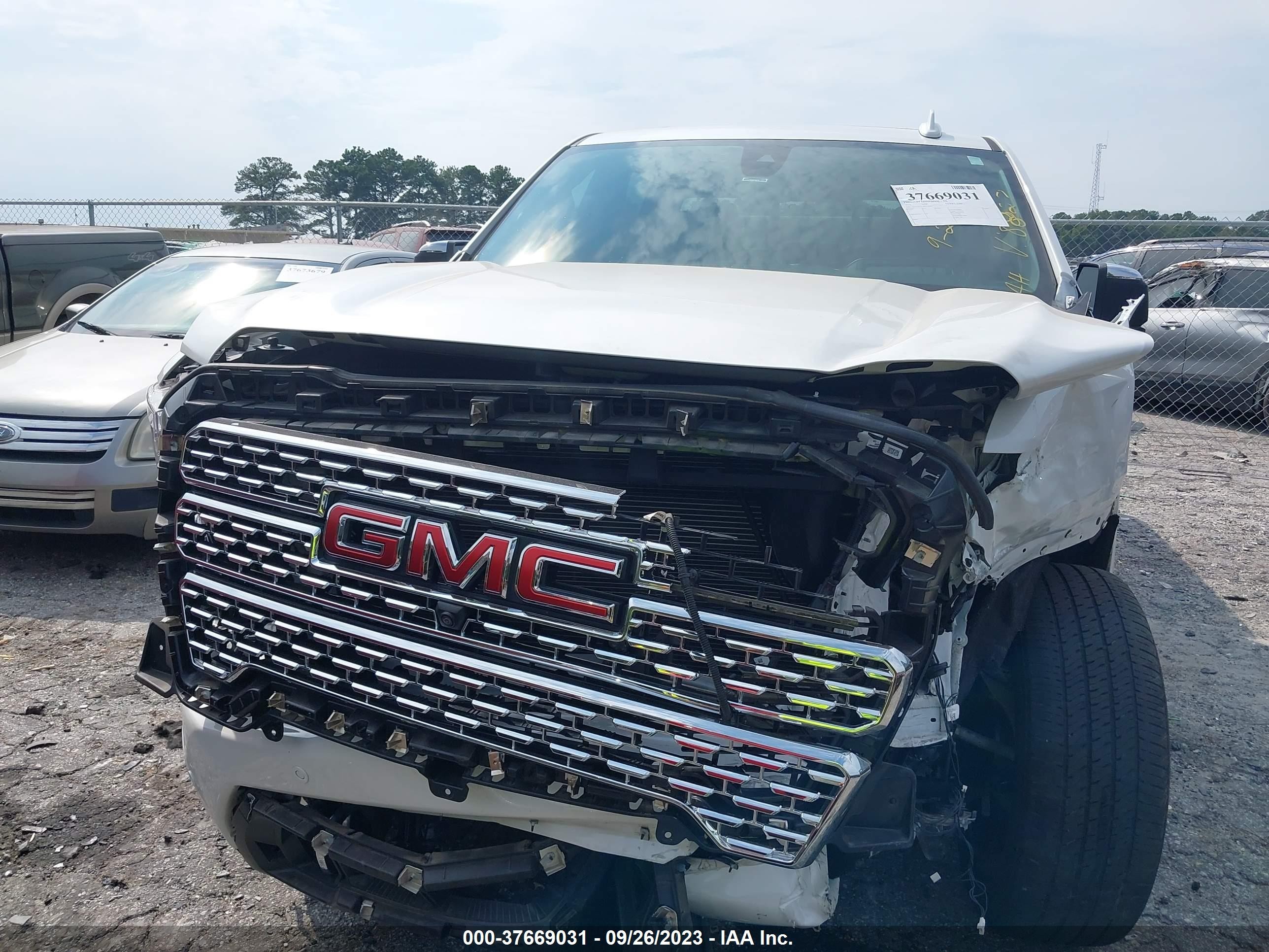 Photo 12 VIN: 1GTU9FEL3MZ308827 - GMC SIERRA 