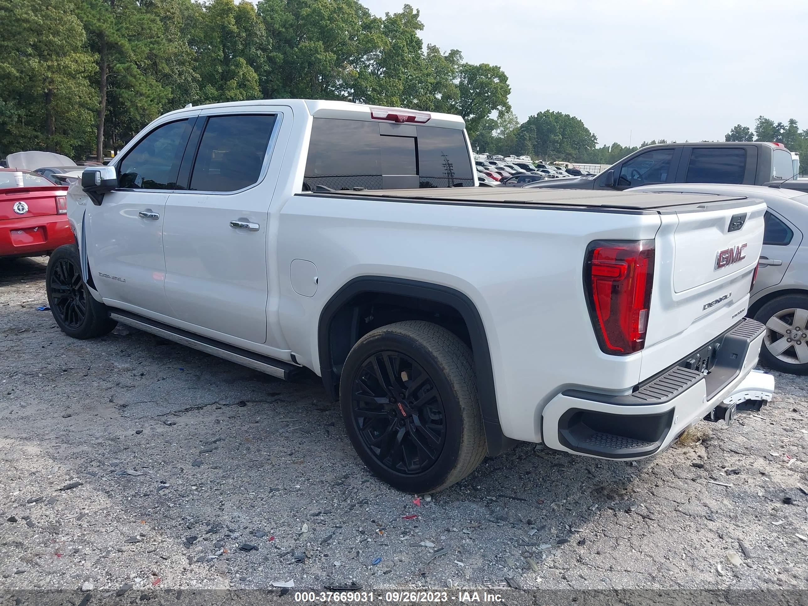 Photo 2 VIN: 1GTU9FEL3MZ308827 - GMC SIERRA 