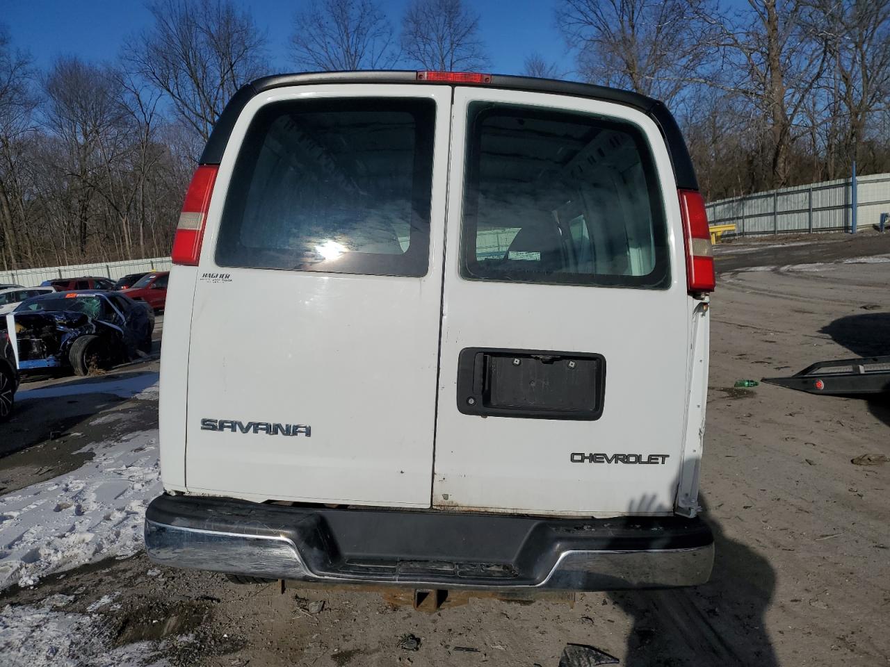 Photo 5 VIN: 1GTUGADX1A1173418 - GMC SAVANA 