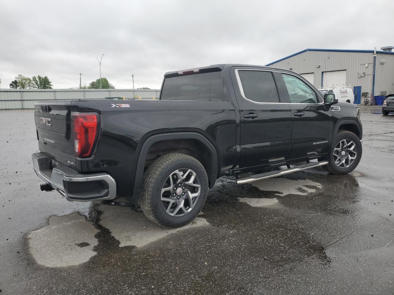 Photo 2 VIN: 1GTUUBED1NZ544376 - GMC SIERRA 