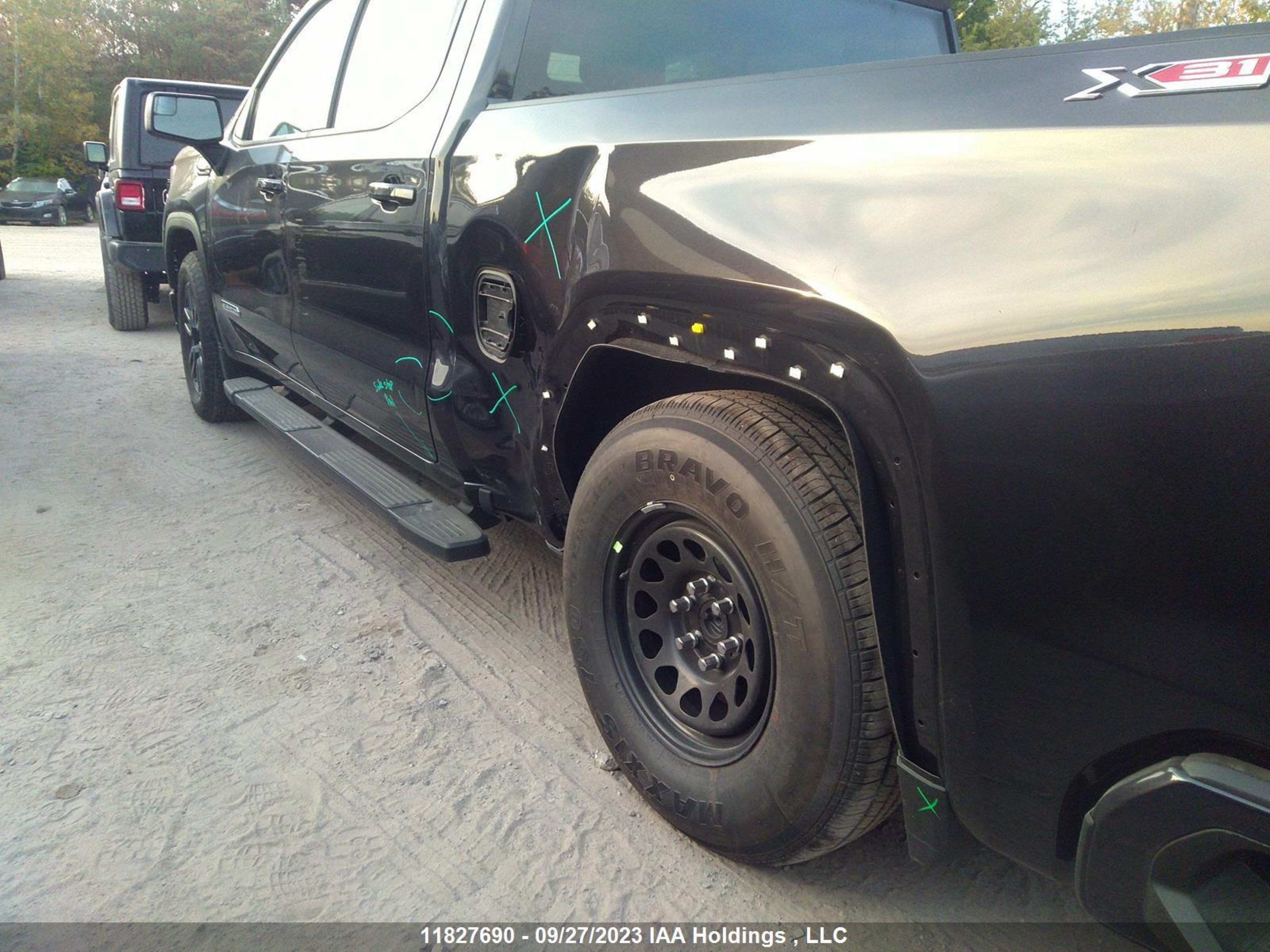 Photo 5 VIN: 1GTUUCED4PZ159970 - GMC SIERRA 