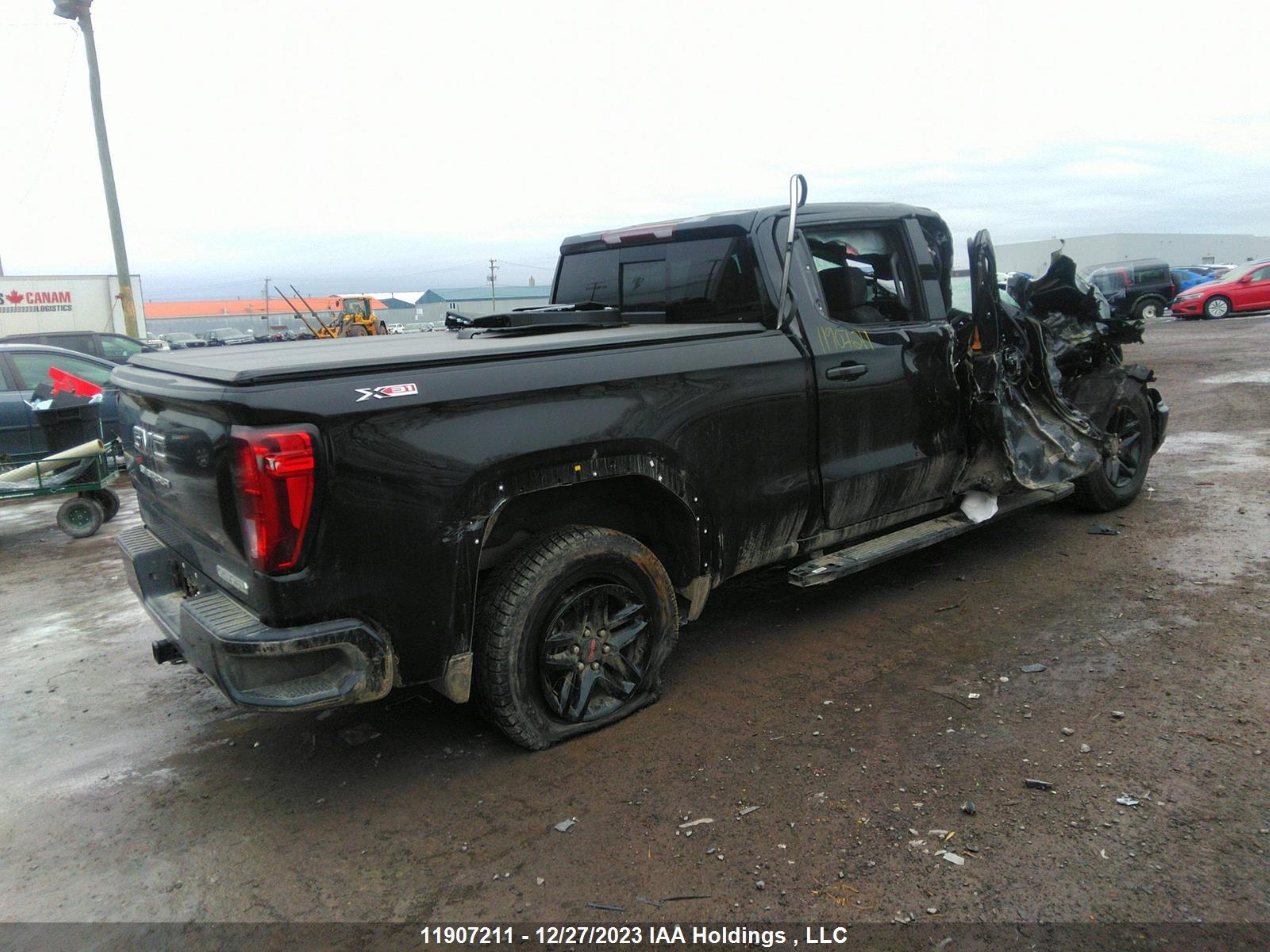 Photo 3 VIN: 1GTUUCED8PZ317159 - GMC SIERRA 