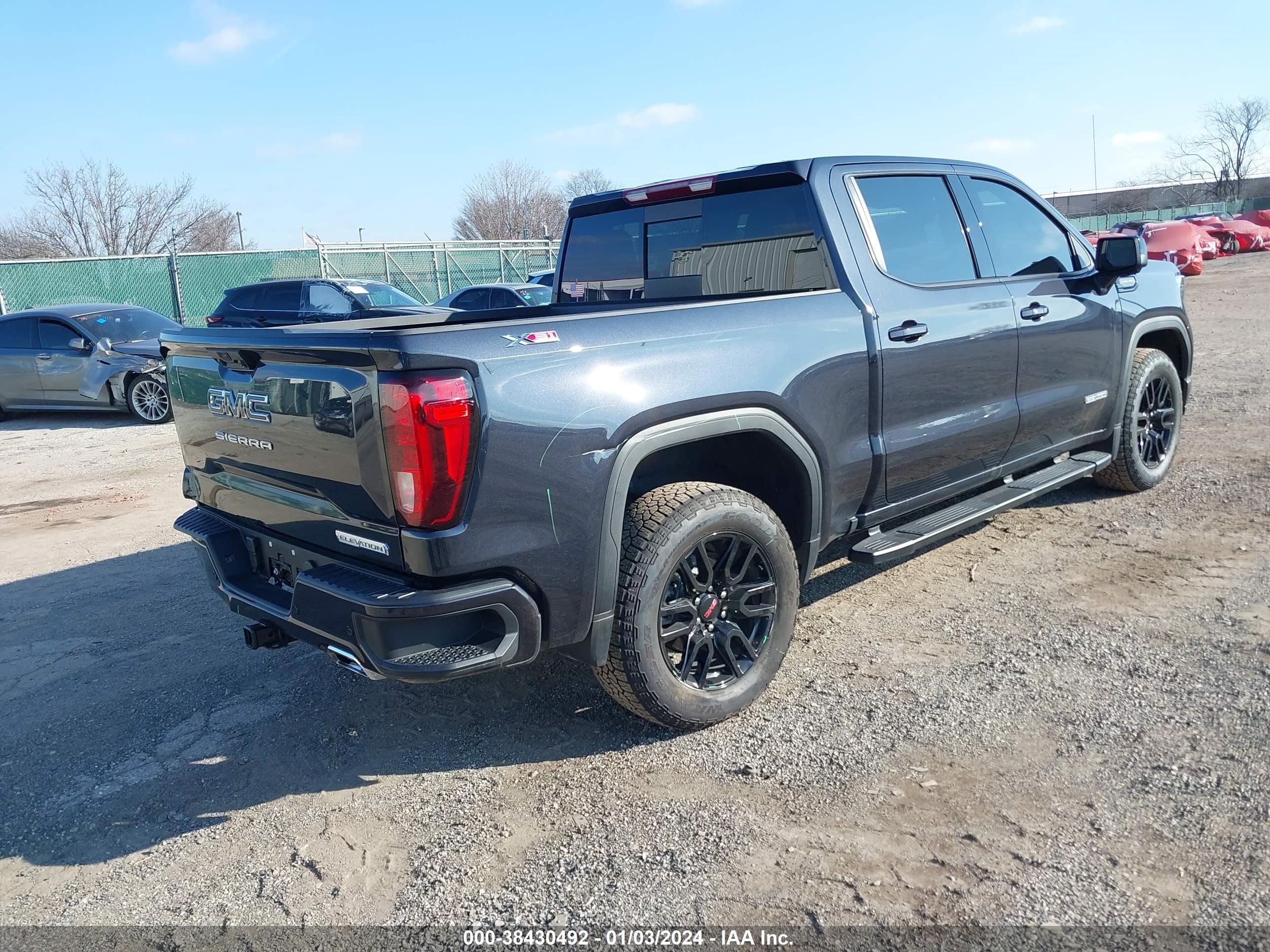 Photo 3 VIN: 1GTUUCEDXRZ118522 - GMC SIERRA 