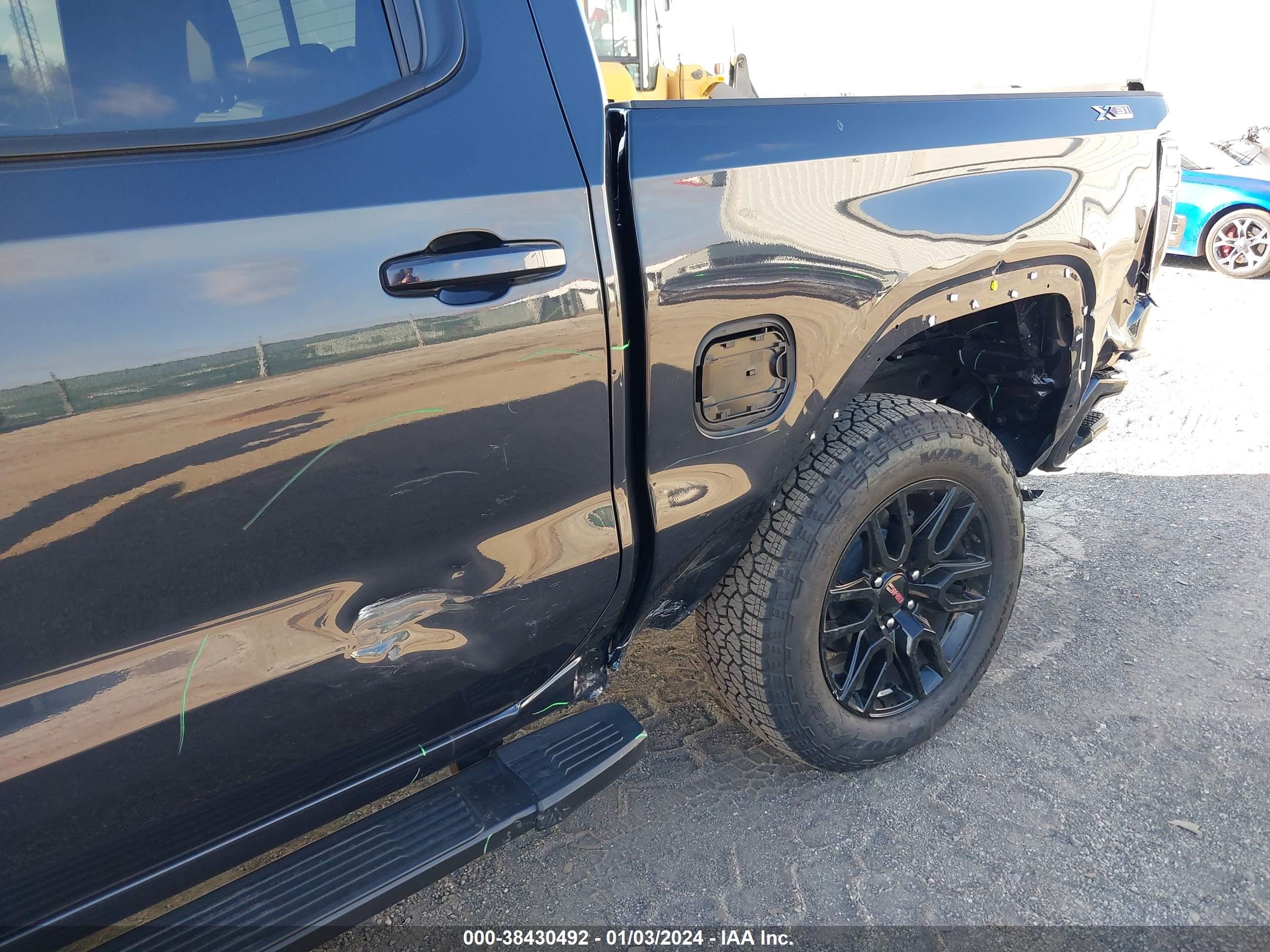 Photo 5 VIN: 1GTUUCEDXRZ118522 - GMC SIERRA 