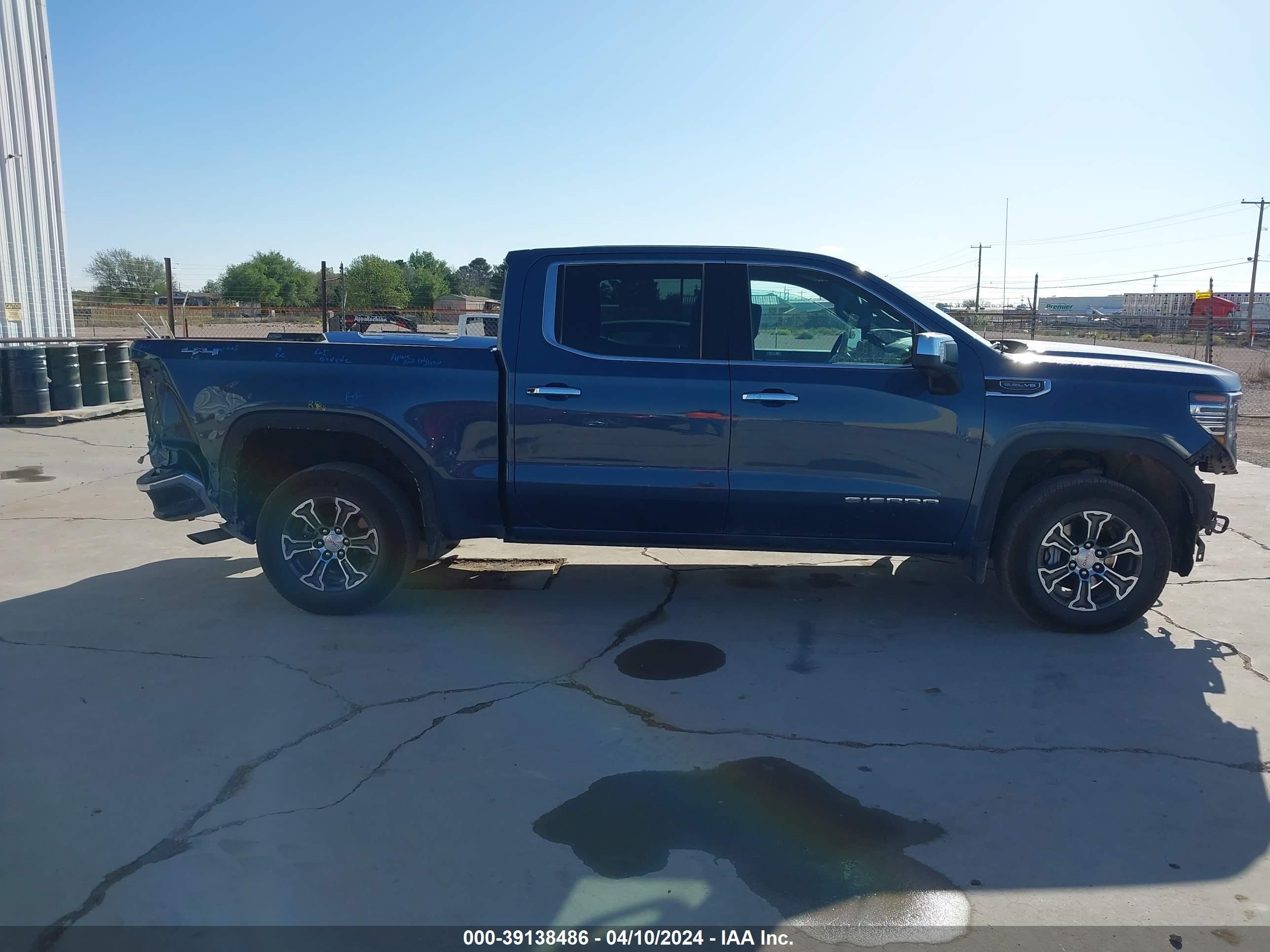 Photo 13 VIN: 1GTUUDED7RZ184418 - GMC SIERRA 