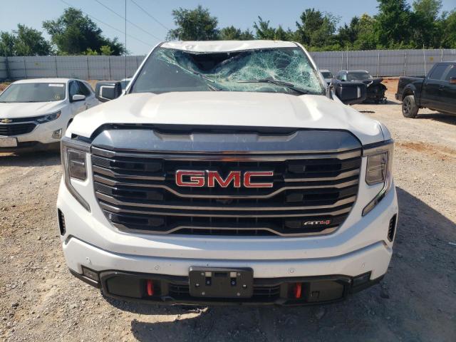 Photo 4 VIN: 1GTUUEE88RZ127377 - GMC SIERRA 