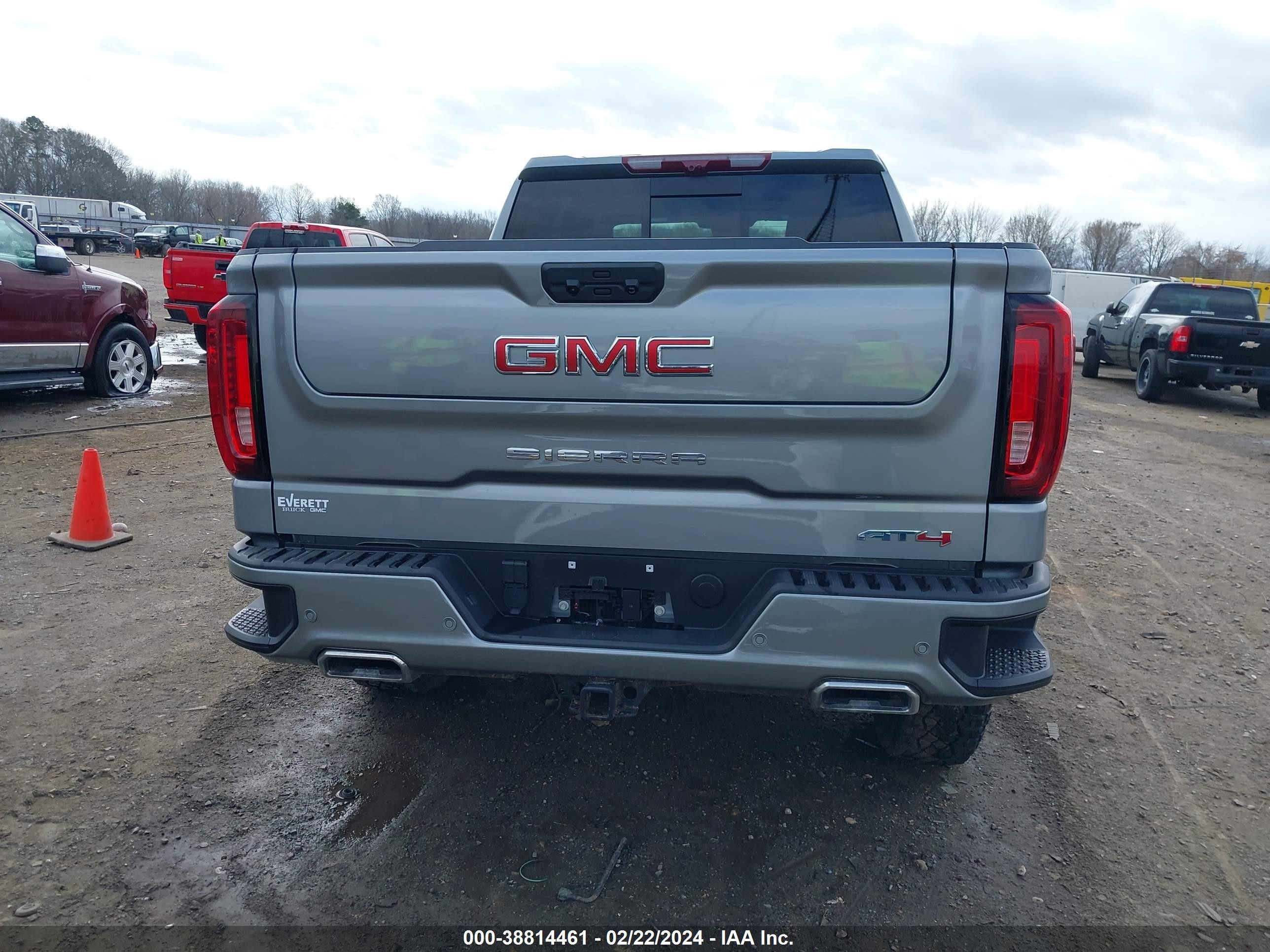 Photo 15 VIN: 1GTUUEEL5RZ148014 - GMC SIERRA 