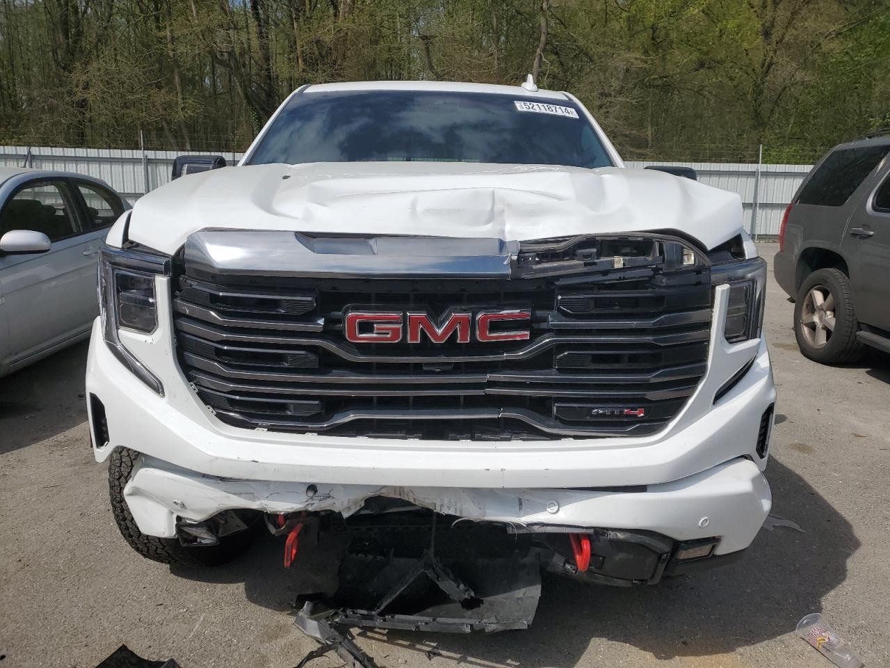 Photo 4 VIN: 1GTUUEET2NZ520323 - GMC SIERRA 