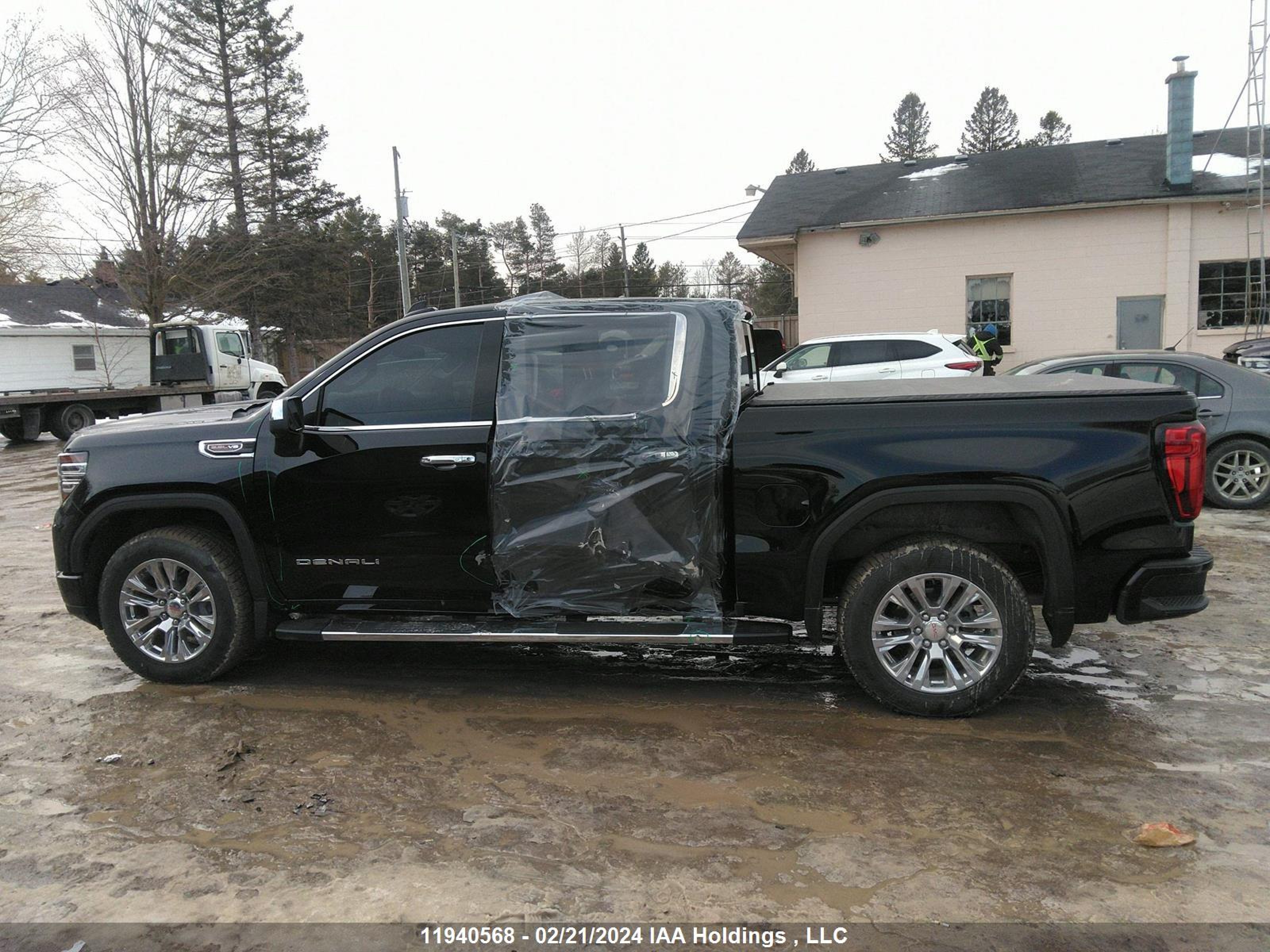 Photo 14 VIN: 1GTUUGEL4RZ159257 - GMC SIERRA 