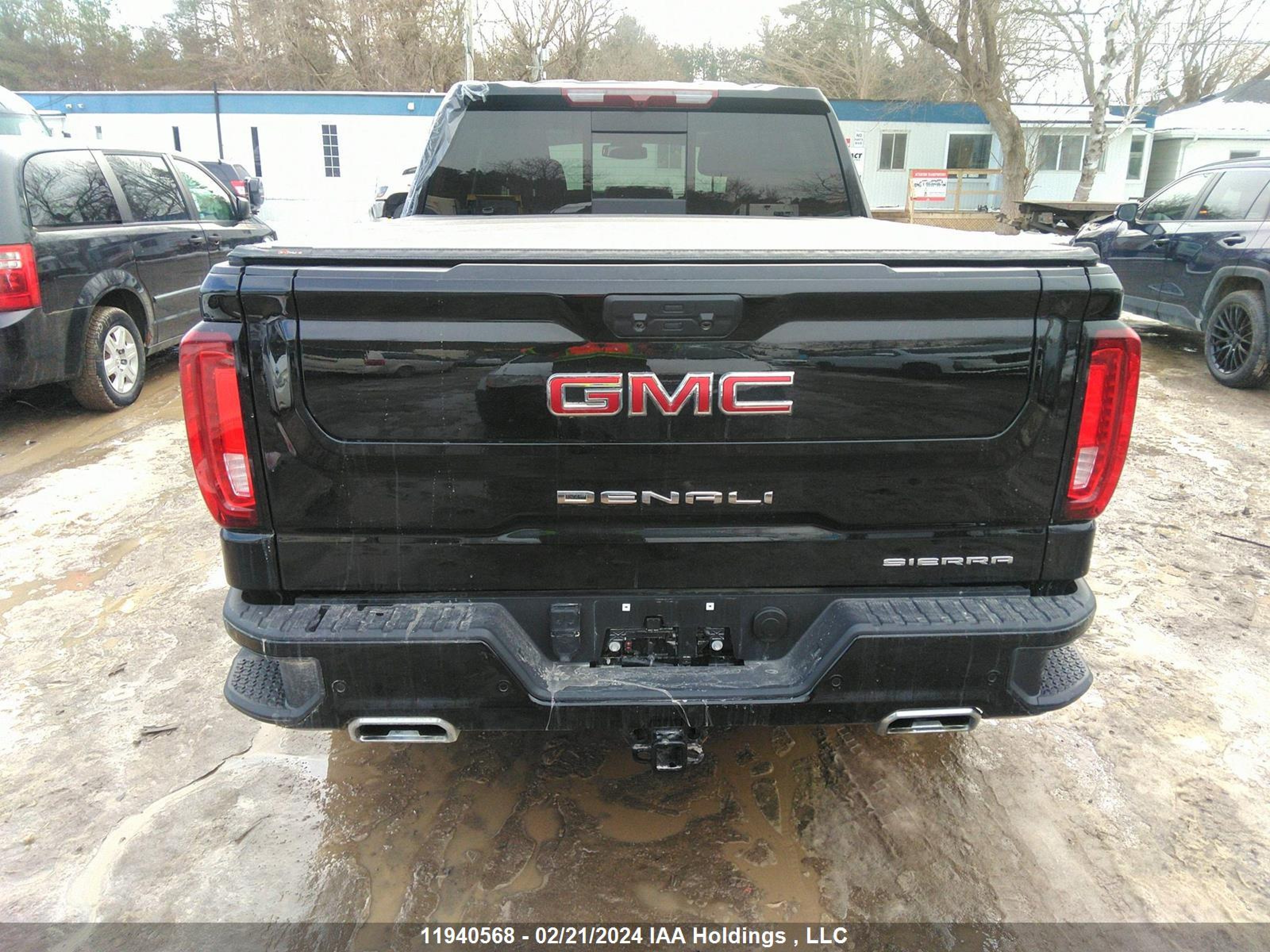 Photo 16 VIN: 1GTUUGEL4RZ159257 - GMC SIERRA 