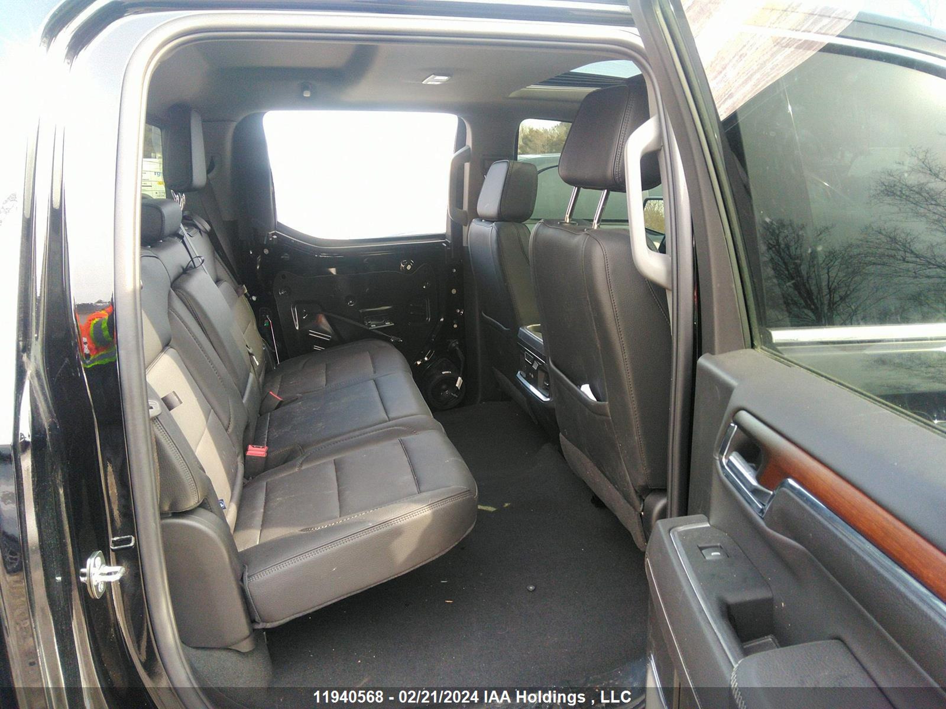 Photo 4 VIN: 1GTUUGEL4RZ159257 - GMC SIERRA 