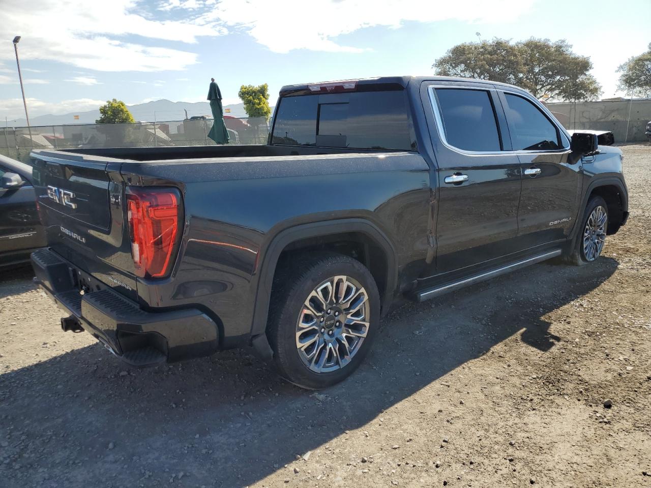 Photo 2 VIN: 1GTUUHE81RZ223076 - GMC SIERRA K15 