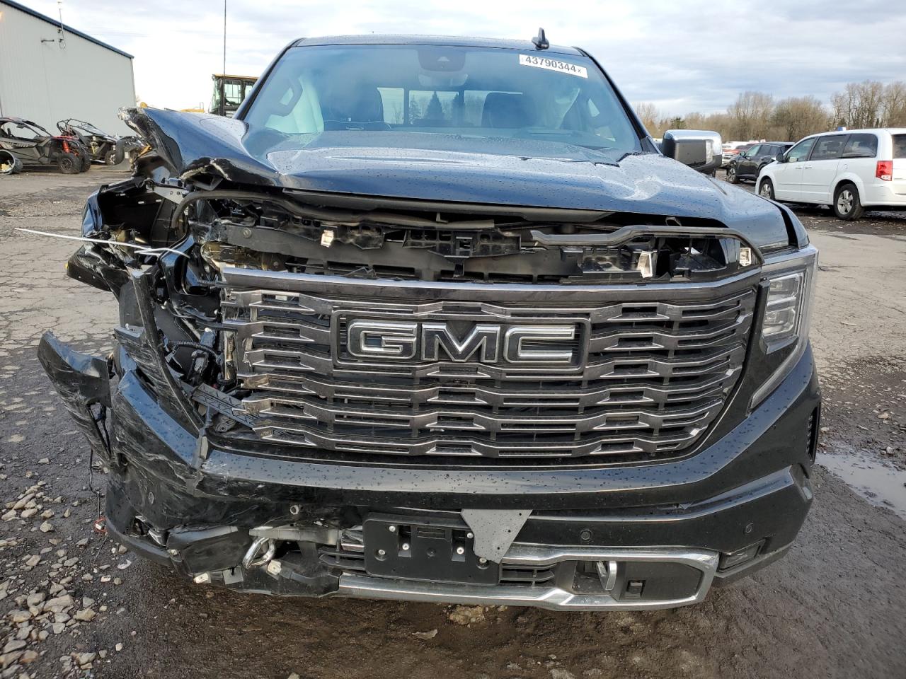 Photo 4 VIN: 1GTUUHE82RZ173269 - GMC SIERRA 