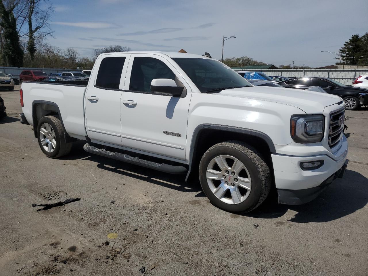 Photo 3 VIN: 1GTV2LEC2GZ358274 - GMC SIERRA 