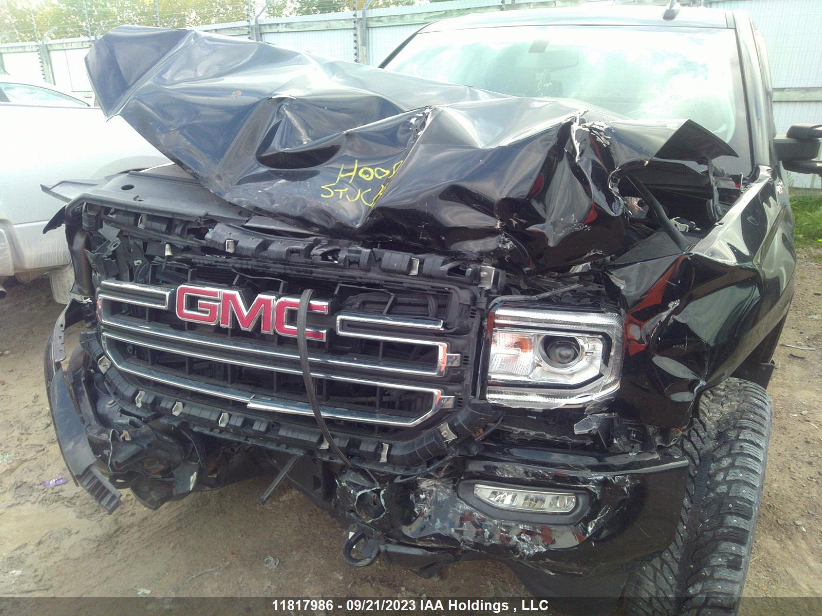 Photo 5 VIN: 1GTV2LEC3HZ376557 - GMC SIERRA 