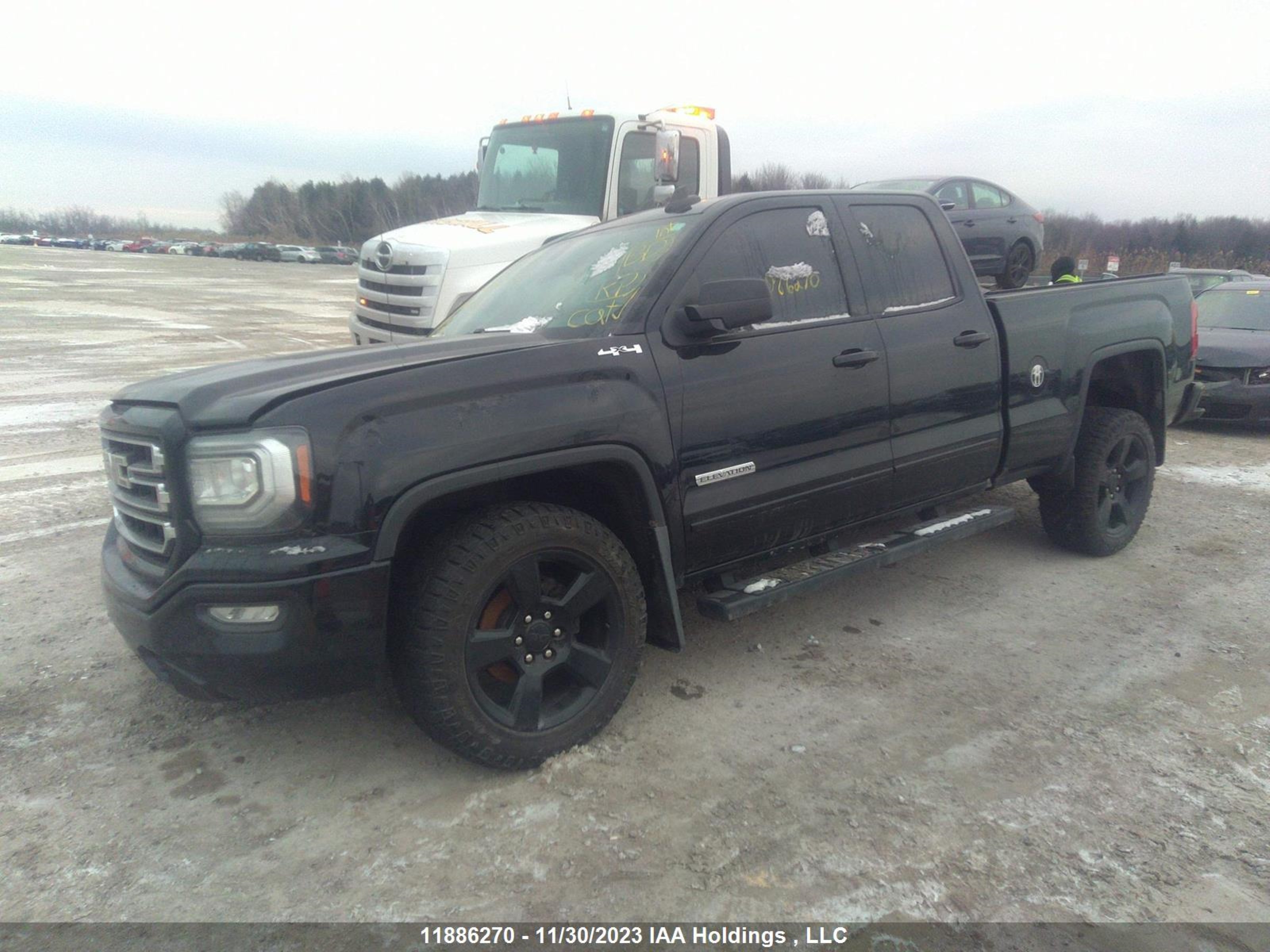 Photo 1 VIN: 1GTV2LEC3JZ204180 - GMC SIERRA 