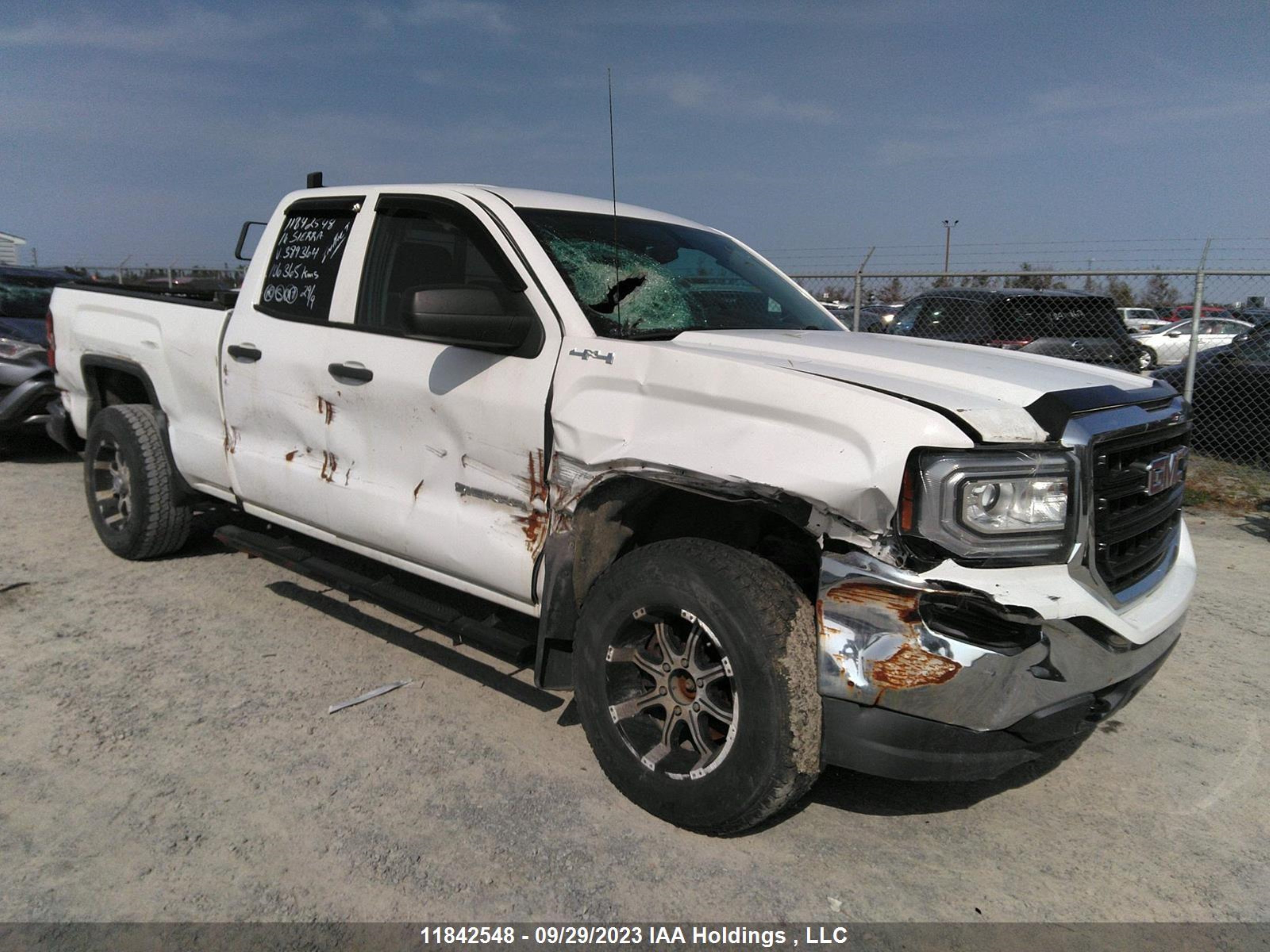 Photo 0 VIN: 1GTV2LEC4GZ389364 - GMC SIERRA 