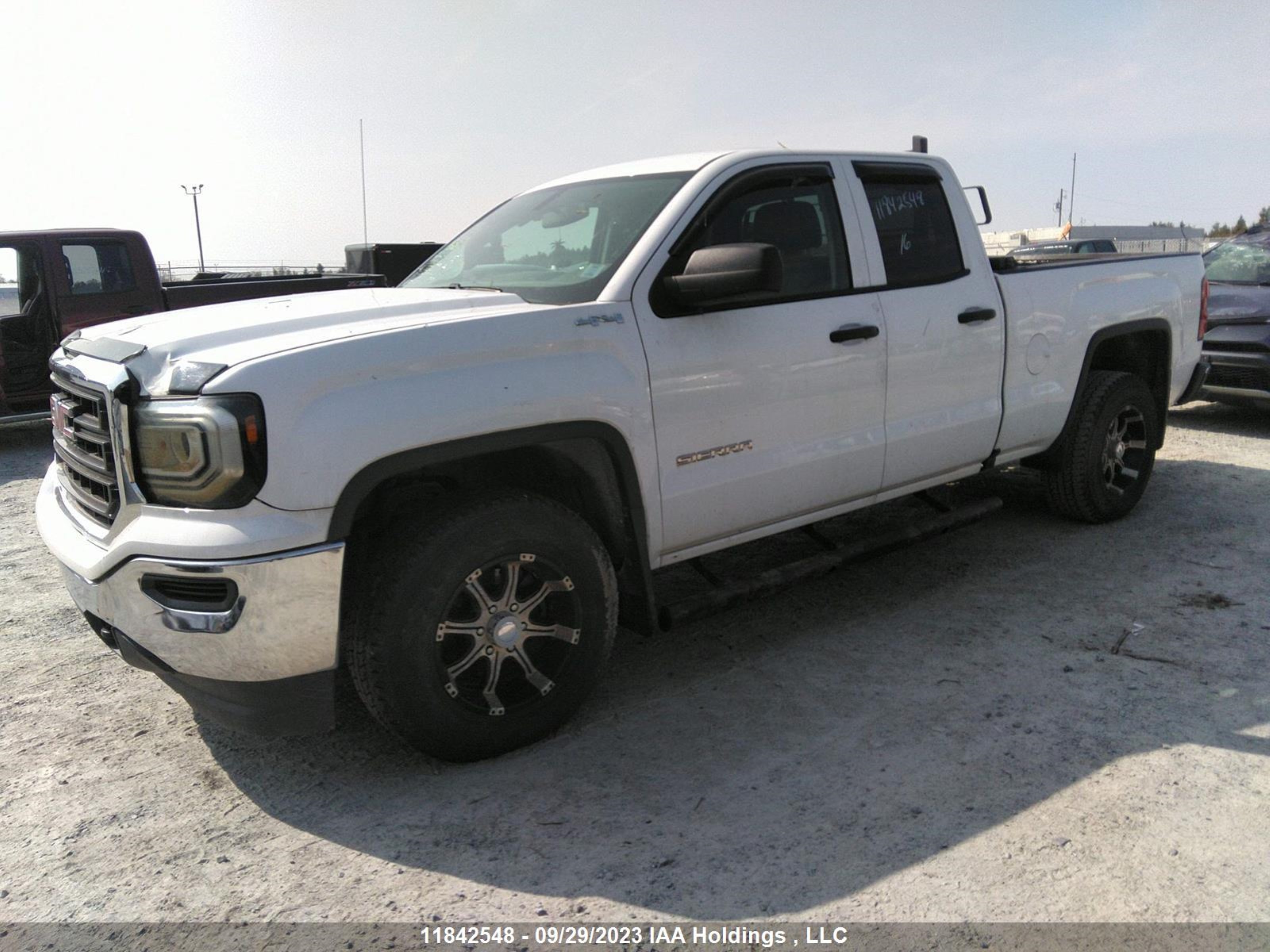 Photo 1 VIN: 1GTV2LEC4GZ389364 - GMC SIERRA 