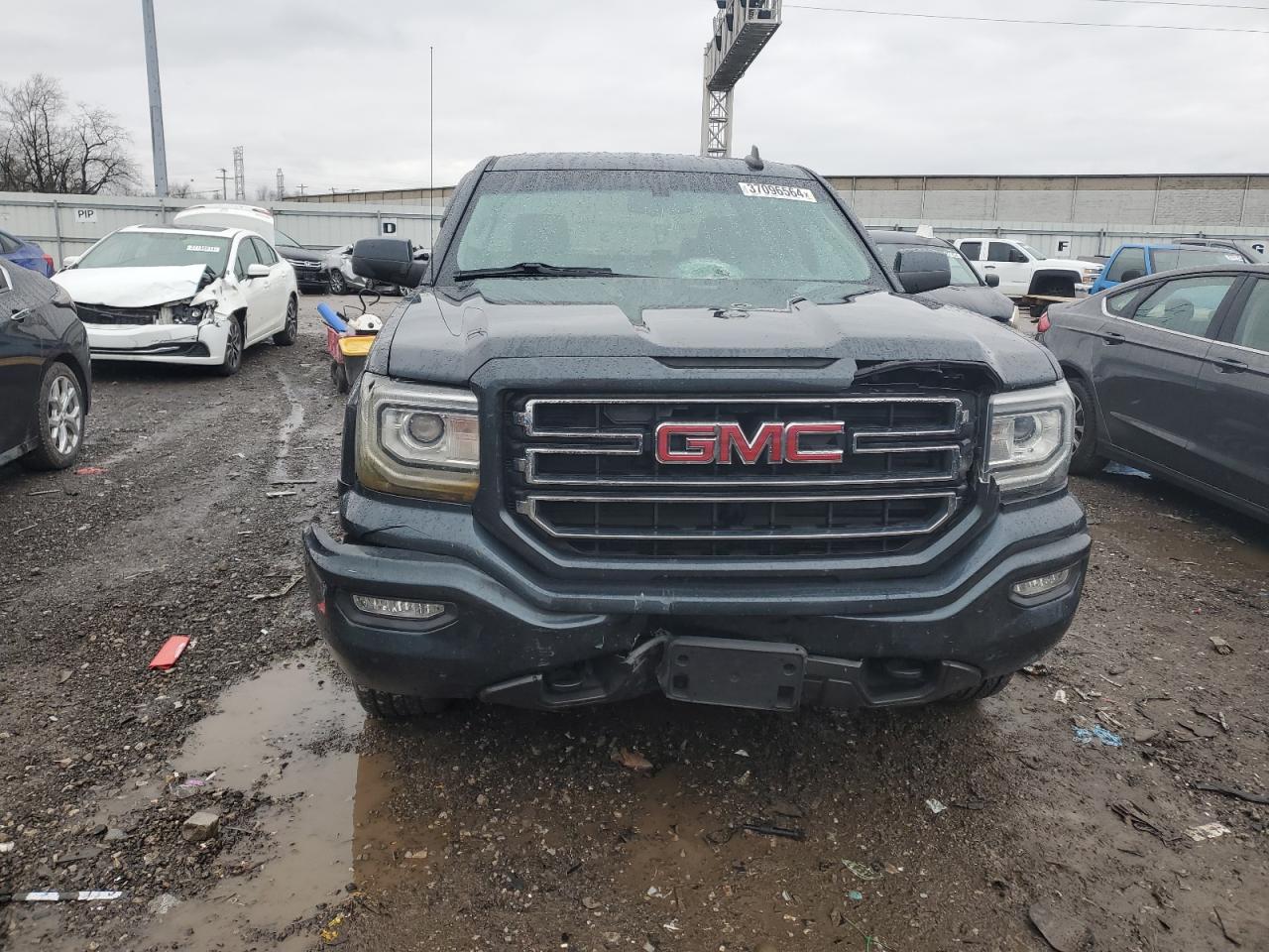 Photo 4 VIN: 1GTV2LEC4HZ155971 - GMC SIERRA 