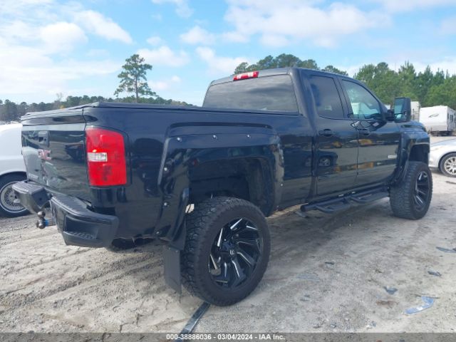 Photo 3 VIN: 1GTV2LEC7JZ110481 - GMC SIERRA 1500 