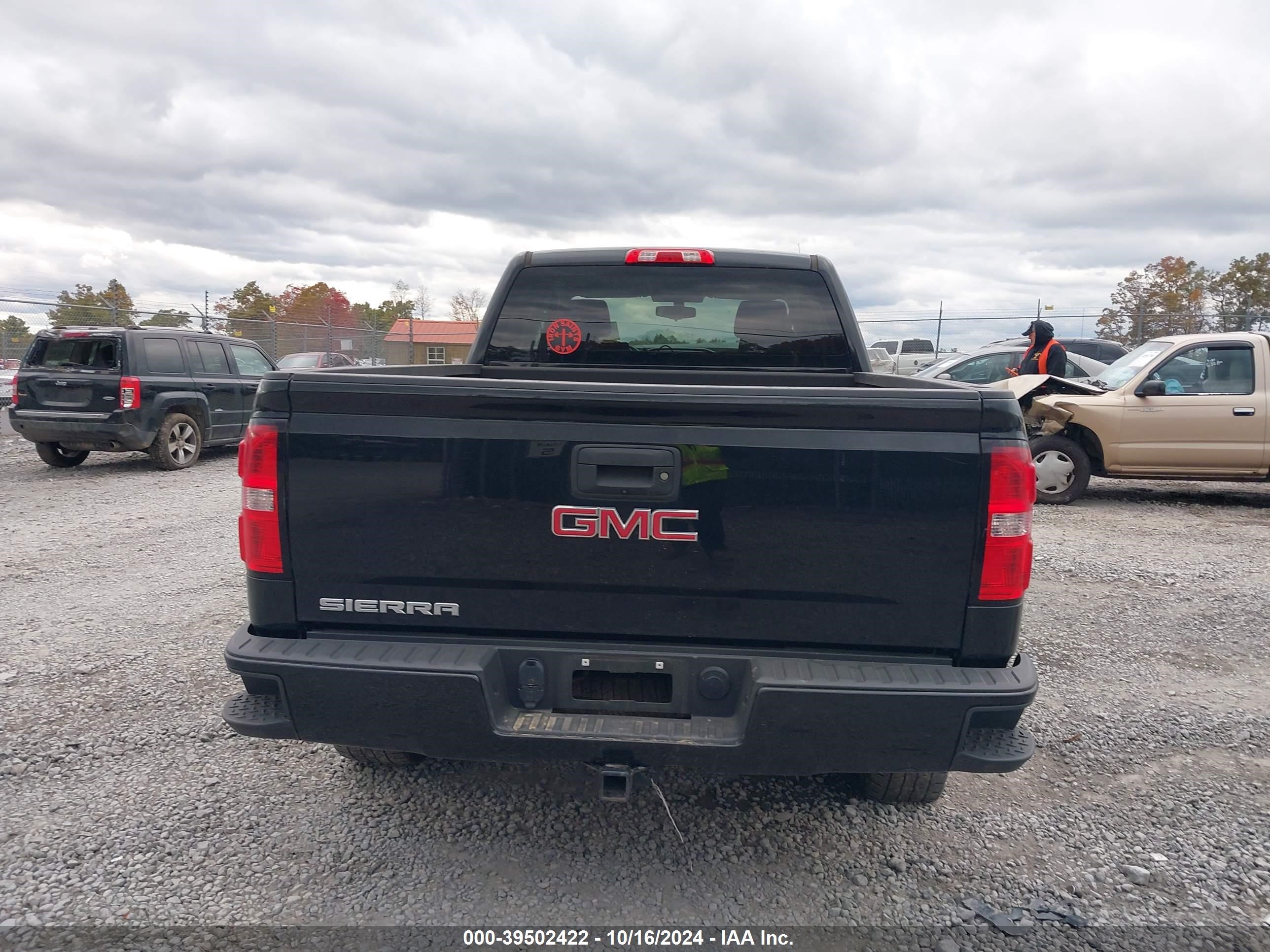 Photo 15 VIN: 1GTV2LEC9HZ345605 - GMC SIERRA 