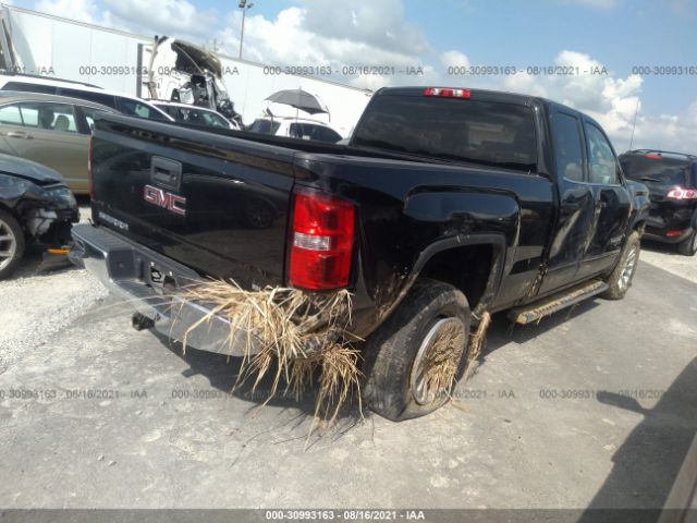 Photo 3 VIN: 1GTV2MEC0JZ156529 - GMC SIERRA 1500 