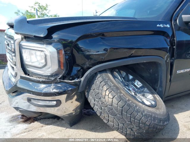 Photo 5 VIN: 1GTV2MEC0JZ244769 - GMC SIERRA 