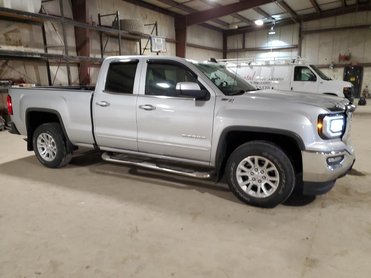 Photo 3 VIN: 1GTV2MEC3HZ108954 - GMC SIERRA 