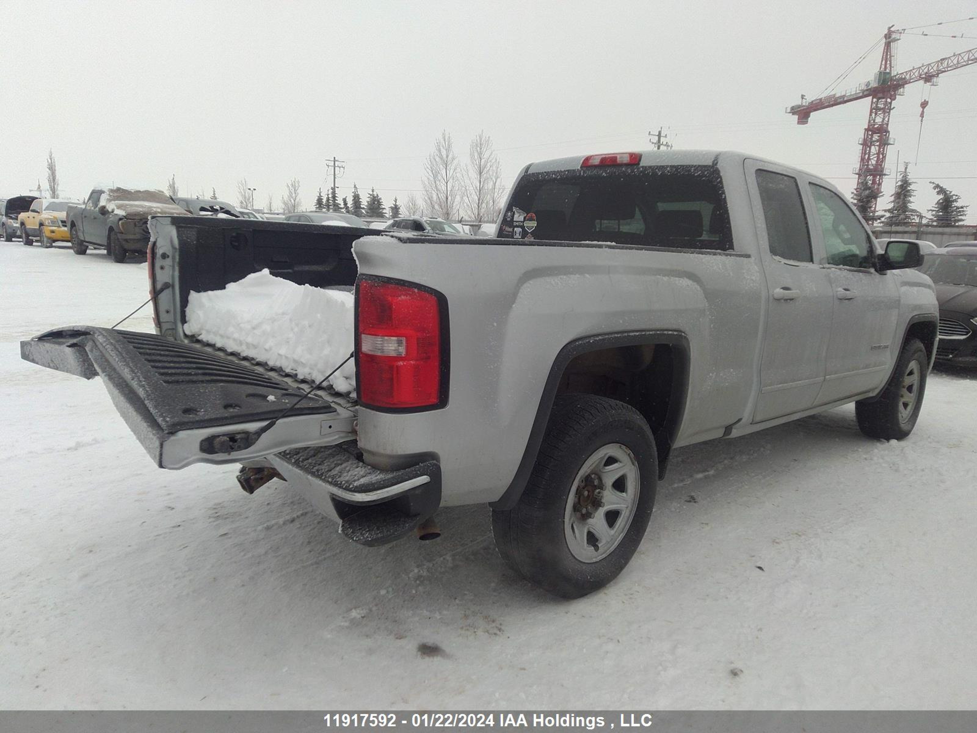 Photo 3 VIN: 1GTV2MEC4HZ308547 - GMC SIERRA 