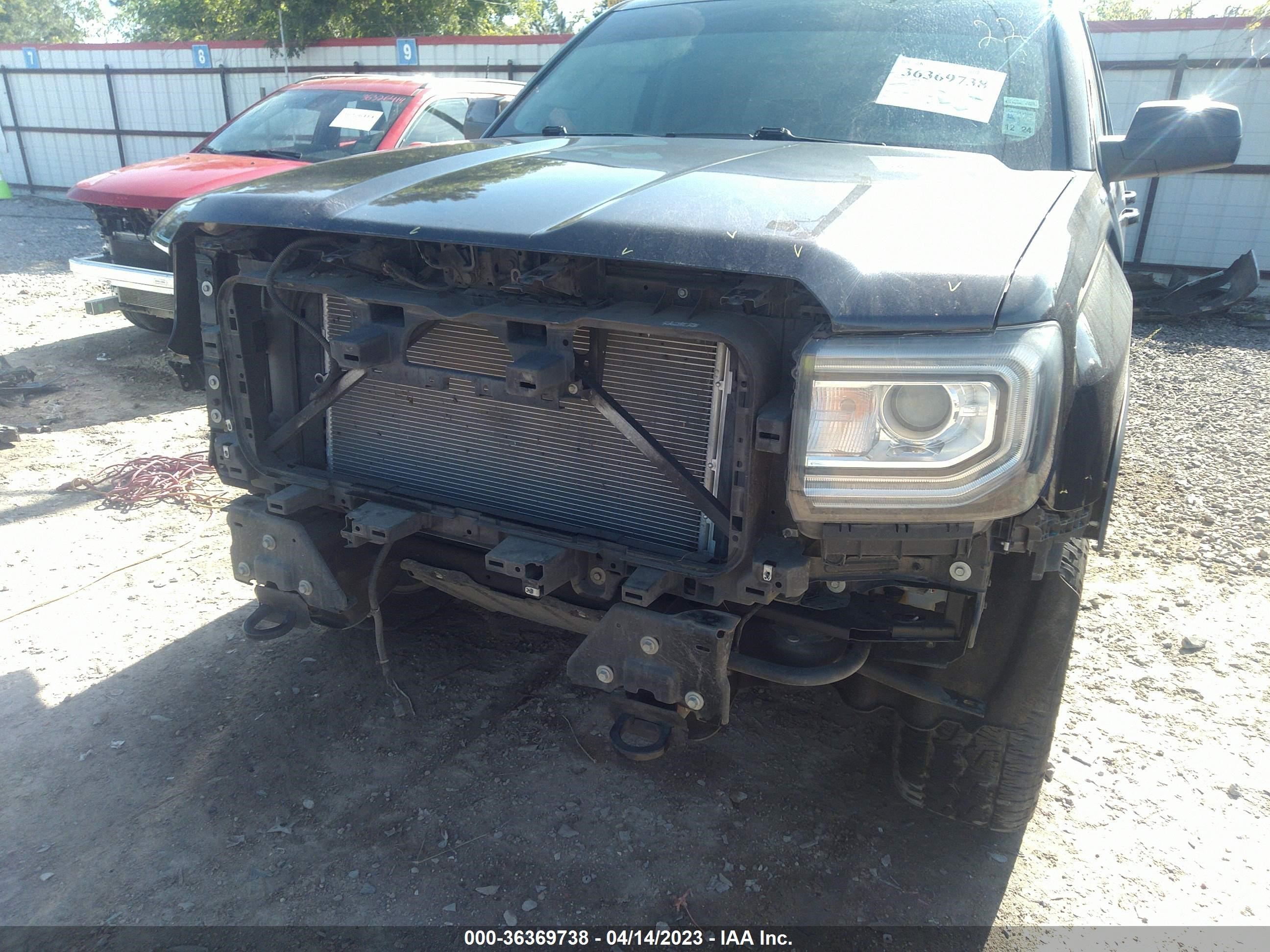 Photo 5 VIN: 1GTV2MEC5GZ295564 - GMC SIERRA 