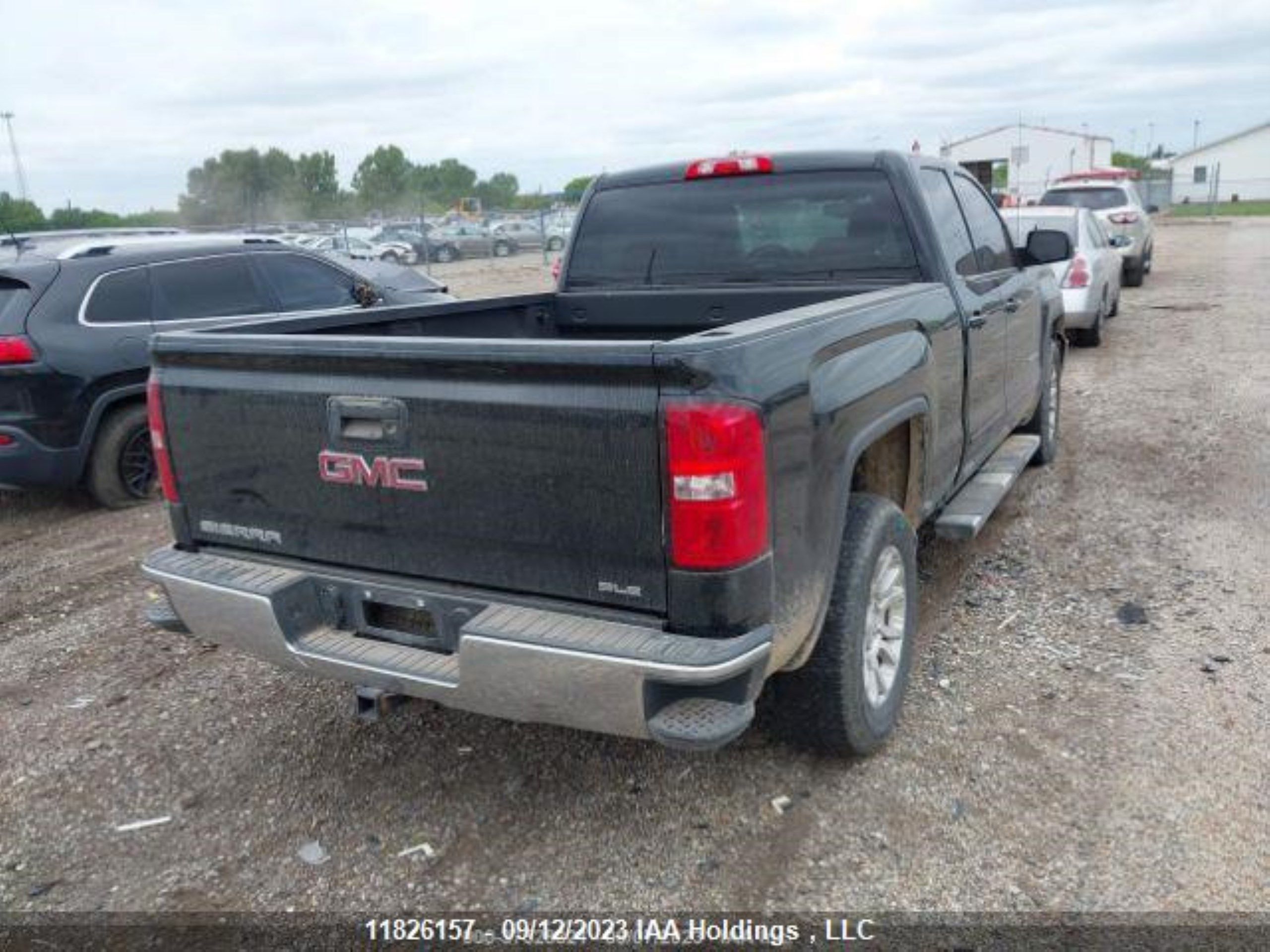 Photo 5 VIN: 1GTV2MEC5JZ243942 - GMC SIERRA 