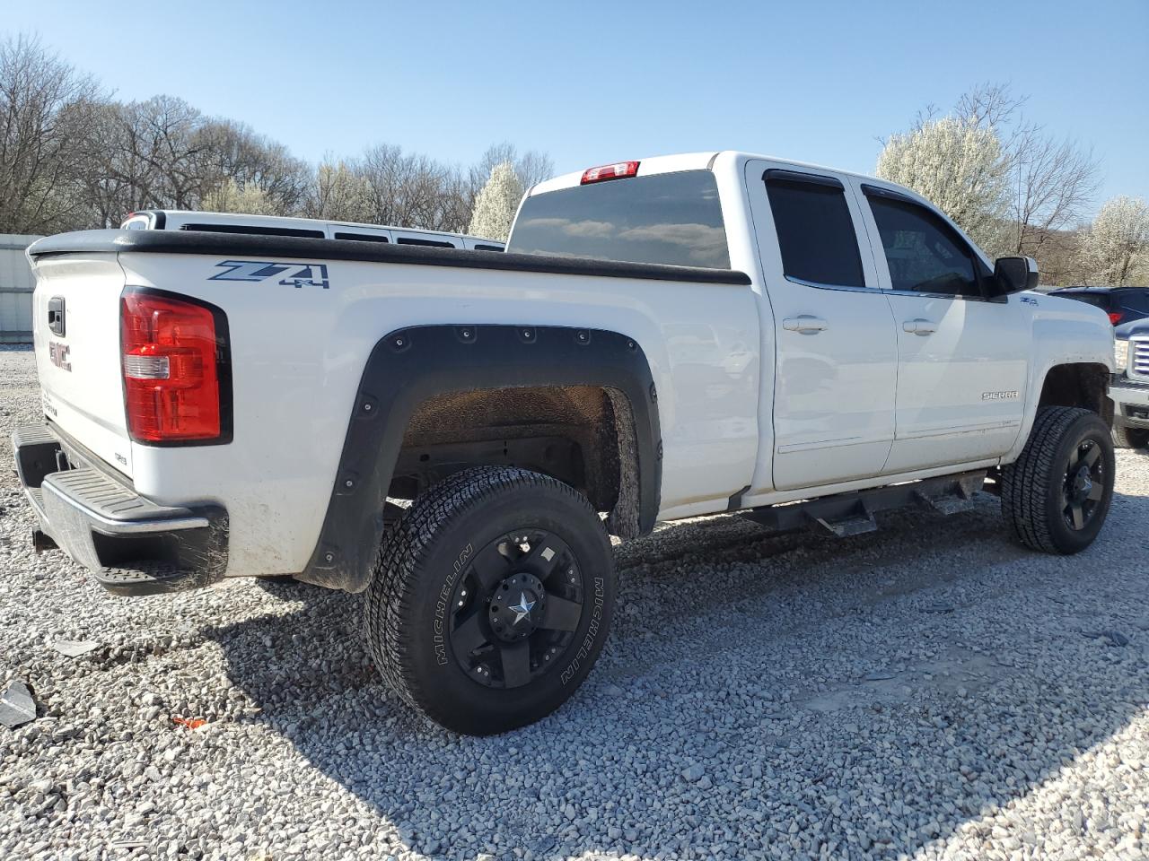 Photo 2 VIN: 1GTV2MEC6GZ351642 - GMC SIERRA 