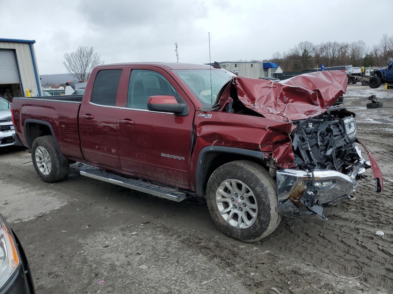 Photo 3 VIN: 1GTV2MEC6HZ147893 - GMC SIERRA 