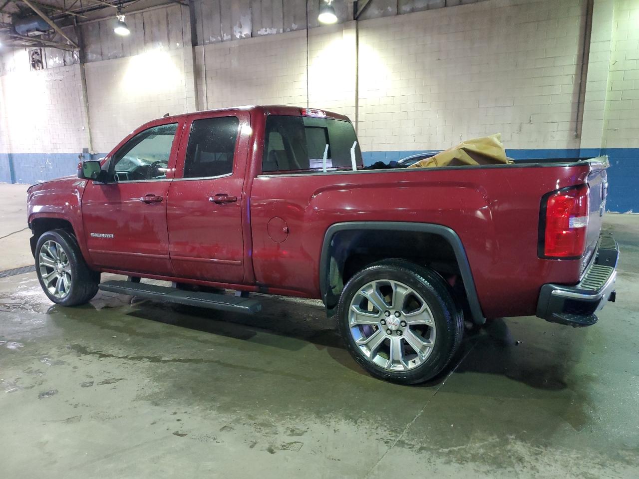 Photo 1 VIN: 1GTV2MEC8JZ229324 - GMC SIERRA 