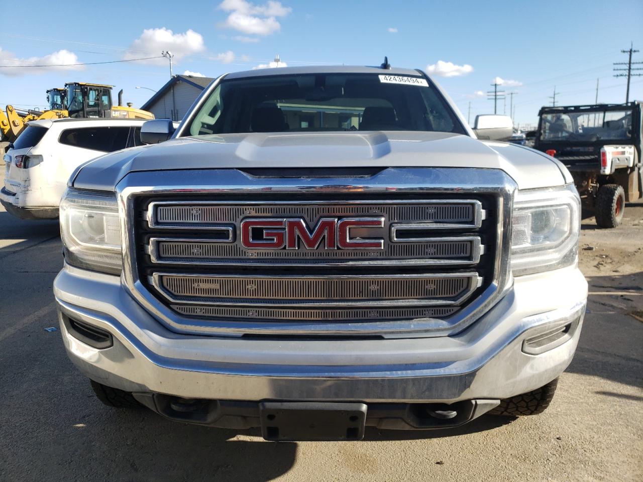 Photo 4 VIN: 1GTV2MEC8JZ306175 - GMC SIERRA 