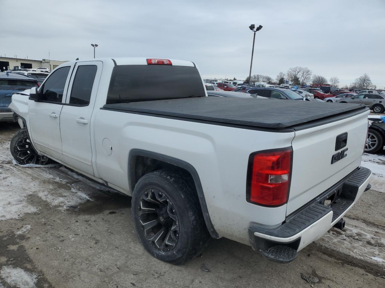 Photo 1 VIN: 1GTV2MEC9GZ357595 - GMC SIERRA 