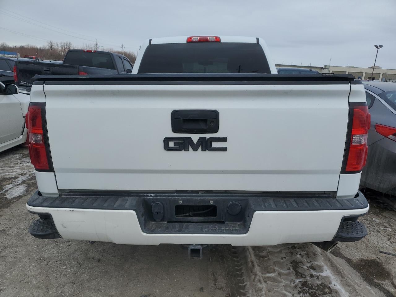 Photo 5 VIN: 1GTV2MEC9GZ357595 - GMC SIERRA 