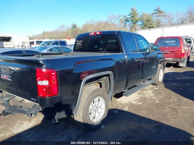 Photo 3 VIN: 1GTV2MECXJZ112313 - GMC SIERRA 1500 