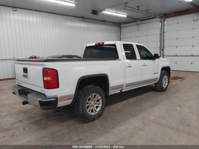 Photo 3 VIN: 1GTV2MECXJZ190977 - GMC SIERRA 1500 