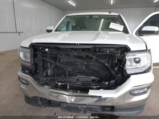 Photo 5 VIN: 1GTV2MECXJZ190977 - GMC SIERRA 1500 