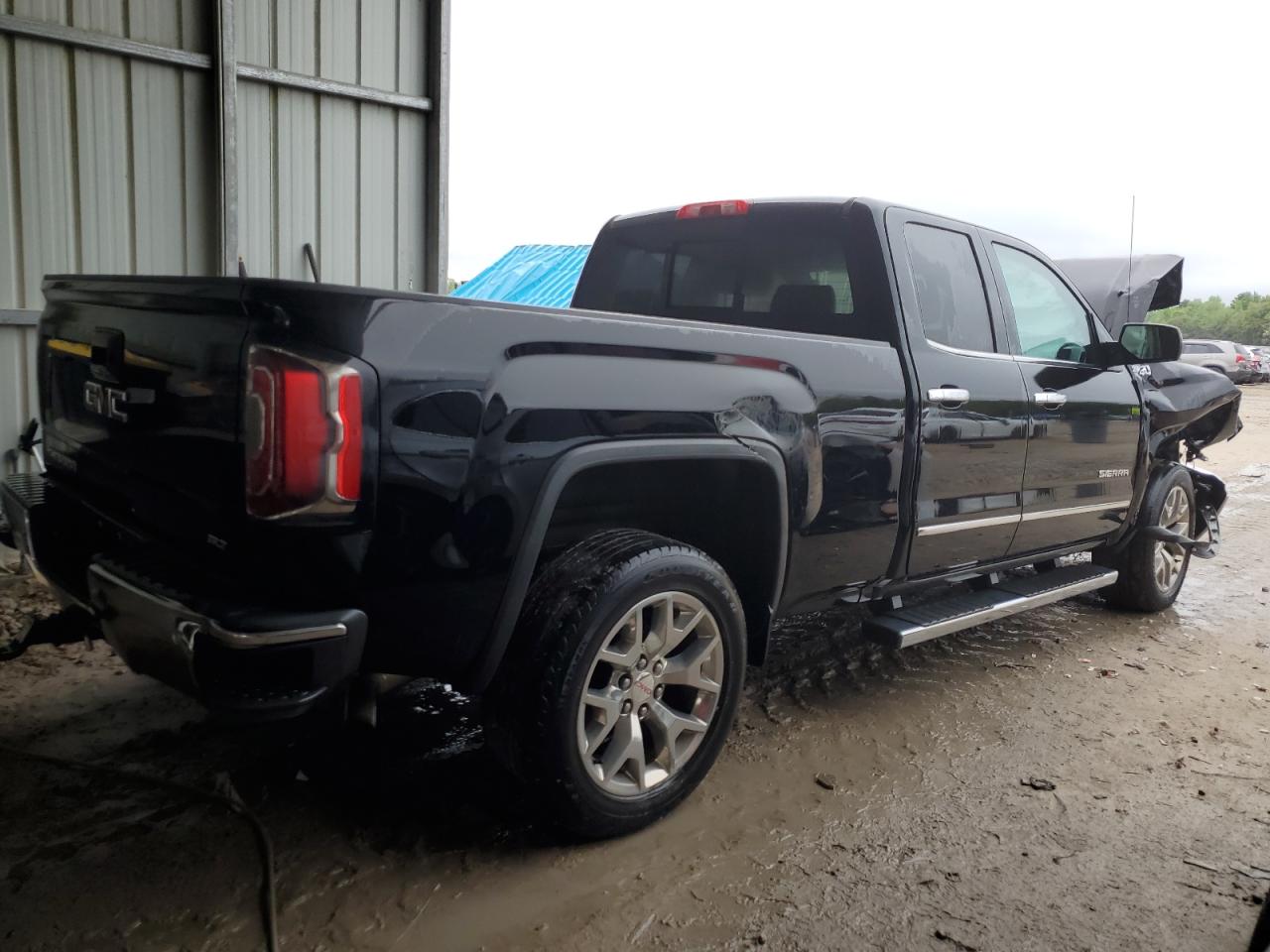 Photo 2 VIN: 1GTV2NEC0JZ207324 - GMC SIERRA 