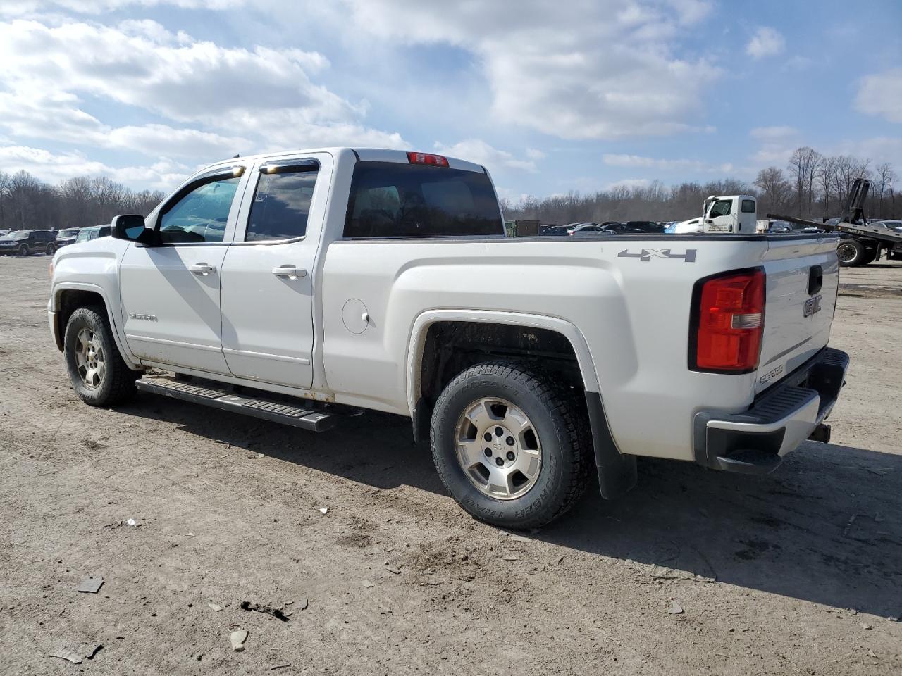 Photo 1 VIN: 1GTV2TEC0FZ415389 - GMC SIERRA 