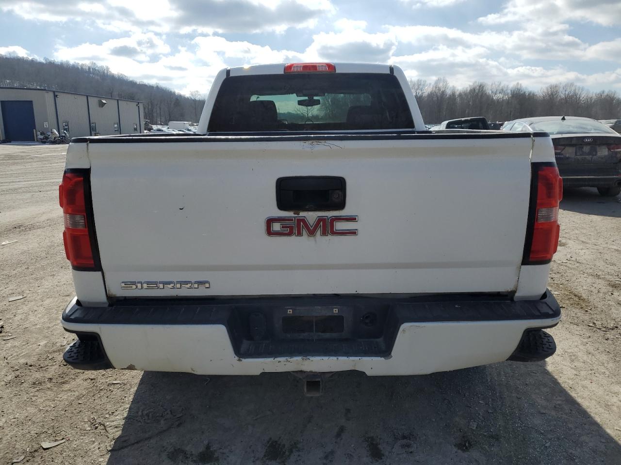 Photo 5 VIN: 1GTV2TEC0FZ415389 - GMC SIERRA 