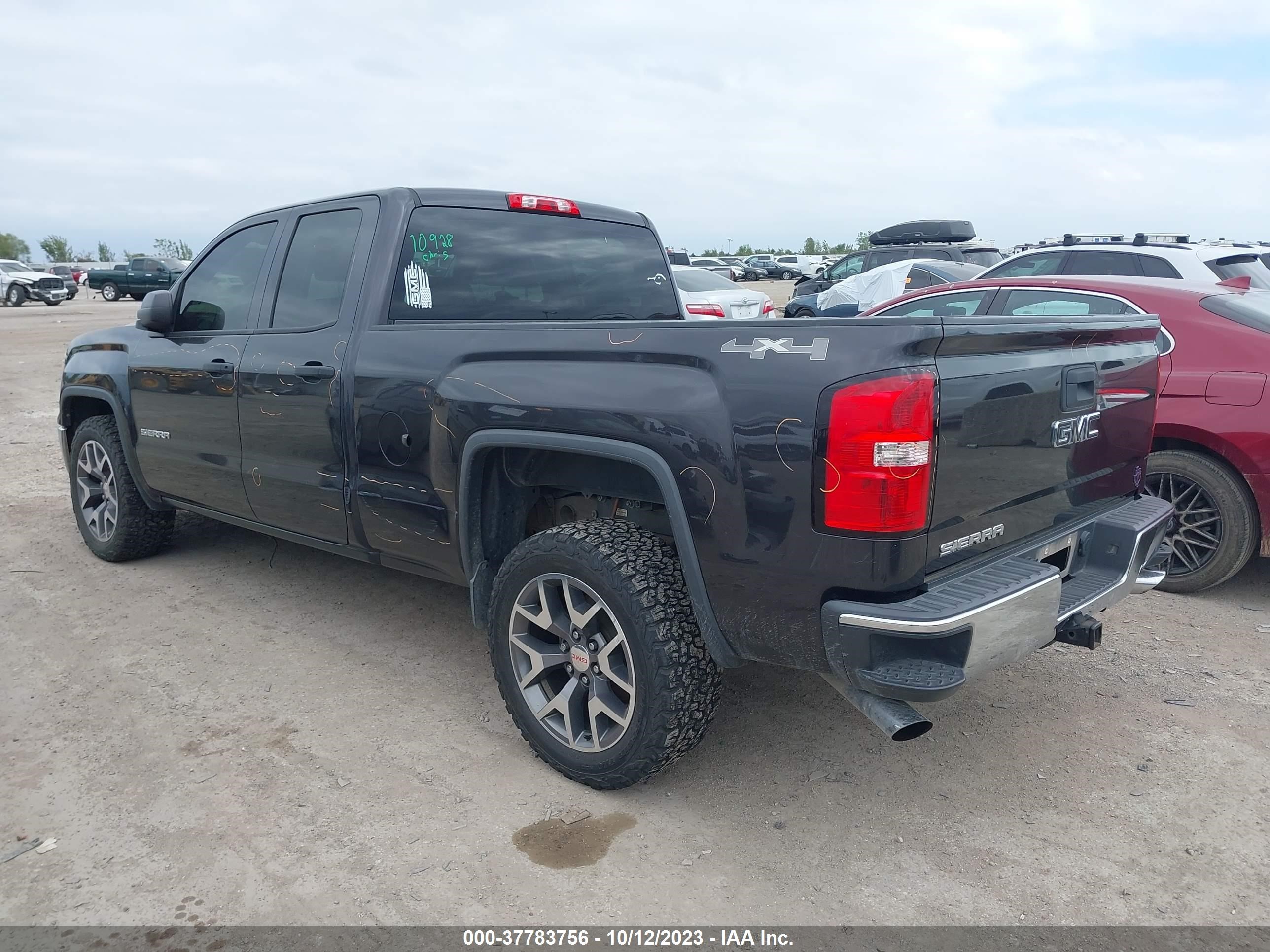 Photo 2 VIN: 1GTV2TEC4FZ296956 - GMC SIERRA 