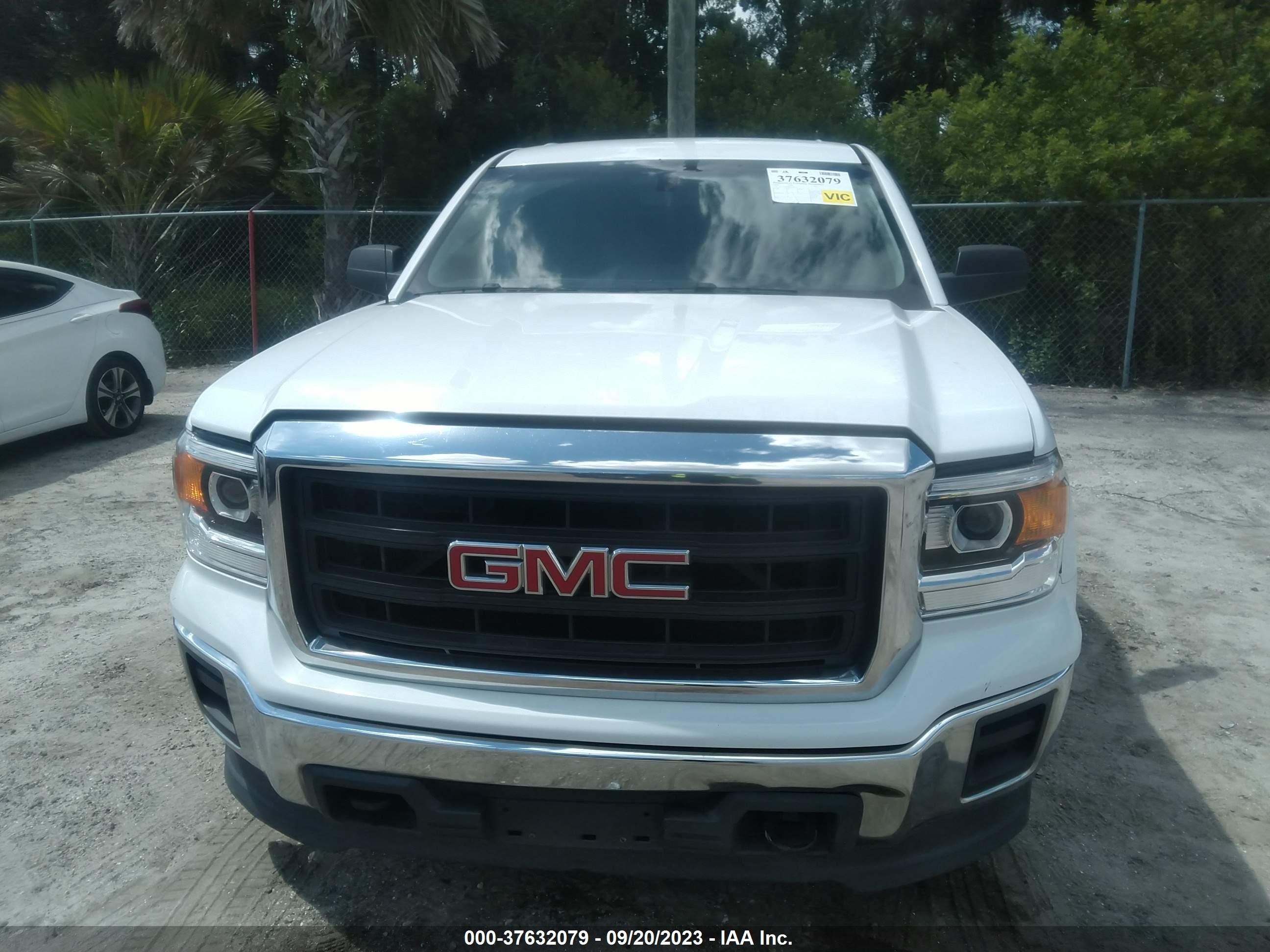 Photo 12 VIN: 1GTV2TEH2EZ302635 - GMC SIERRA 